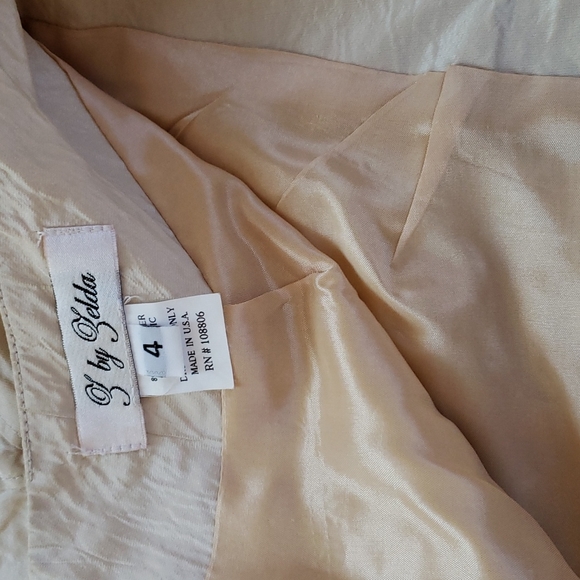 Skirt with zipper back - Picture 9 of 12